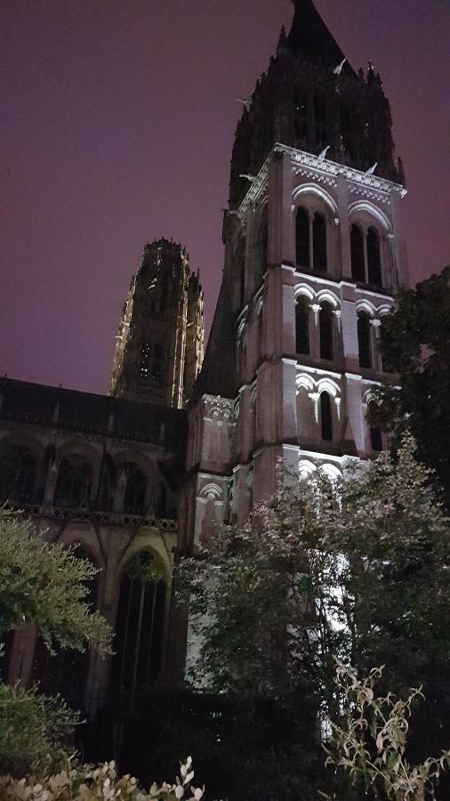 L'Echiquier de Normandie confort cosy et vue premium Rouen Extérieur photo